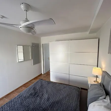 Granada I Apartment- * Patalavaca